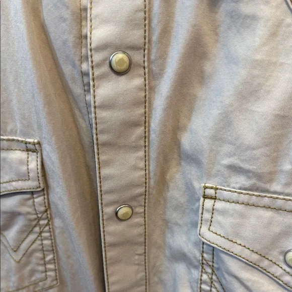 Wrangler Retro Premium Cream Shirt - Picture 4 of 5